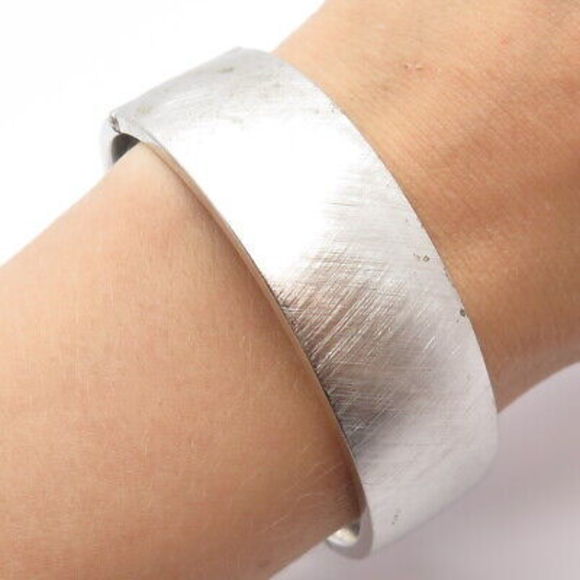 925 Sterling Silver Antique Textured Hinged Bangle Bracelet...